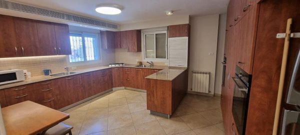 3 bedroom rental Sanhedria Murchevet