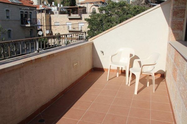 ONE OF A KIND JERUSALEM VACATIONS KOSHER VILLAS IN RECHAVIA JERUSALEM