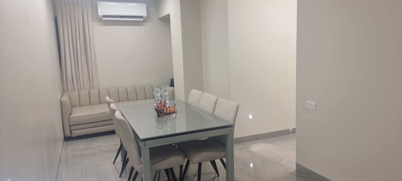 Brand new Strauss 2 bedrooms. Vacation Jerusalem Rentals in Geula-Meah Shearim