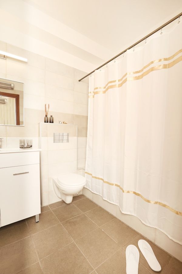 Luxurious 4 bedrooms in Mitzpeh Nof, Romema Jewel