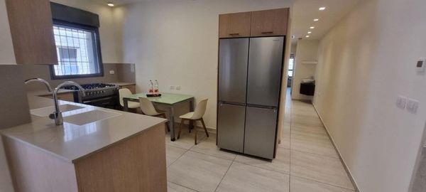 schneller 3 bedrooms aparment in Jerusalem