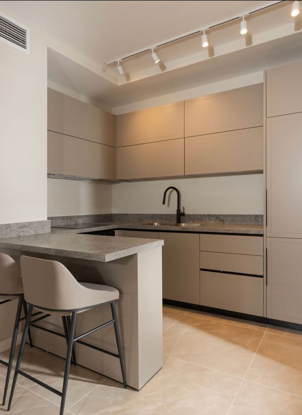Jerusalem Estates!! New One Bedroom!! 5th floor