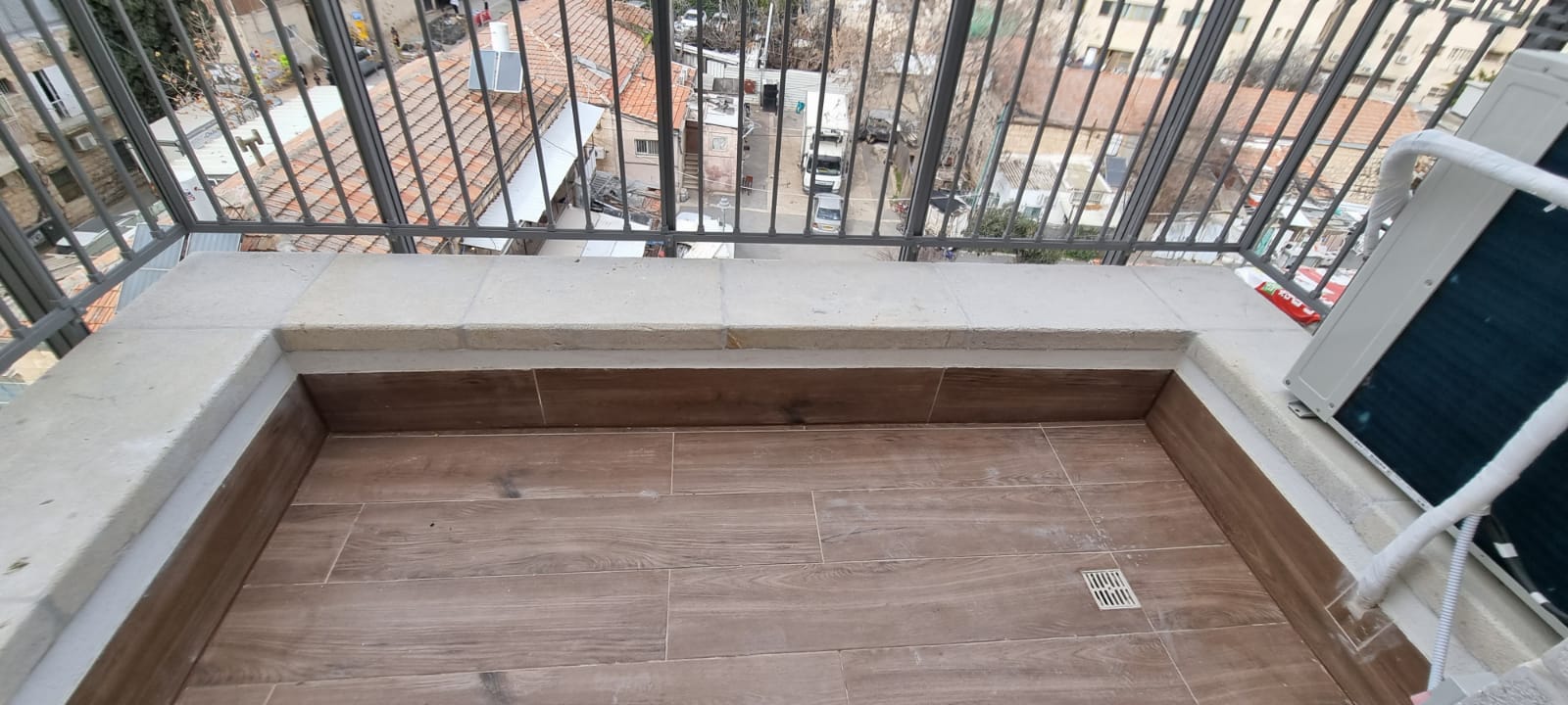 One Bedroom On Tachkemoni Street, Jerusalem