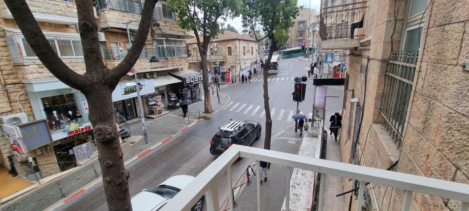 Kikar Shabbos Two Bedroom Vacation Rental- Geula-Mea shearim-Jerusalem