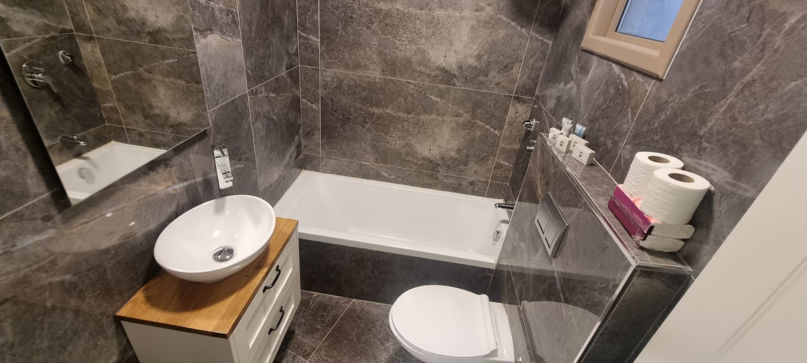 4 Bedroom Rental In Yoel Street, Geula