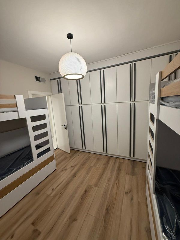 Family vacation apartment, NEWLY RENOVATED holiday rental in Rehavia, Jerusalem